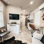 Beautiful Private Cottage Sunstone